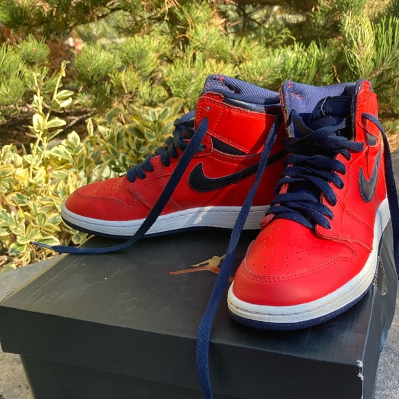 Red Letterman air Jordan’s - Picture 1 of 4